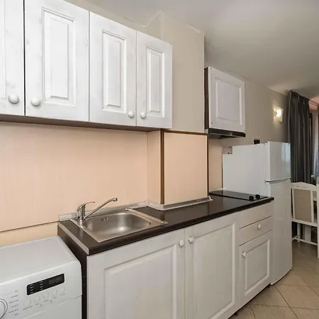 Отель Първа Линия Хотел С Адрес К-С Реджина Маре Царево Царёво