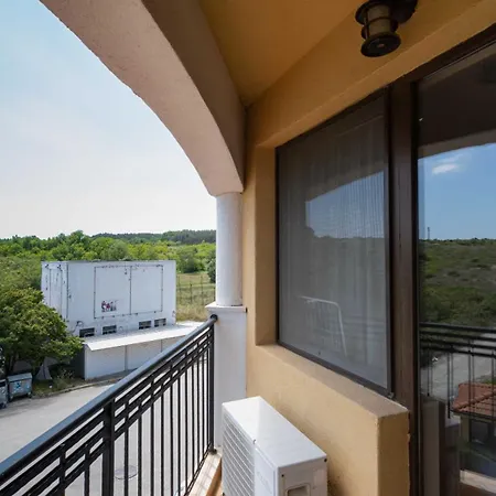 Отель Първа Линия Хотел С Адрес К-С Реджина Маре Царево Царёво