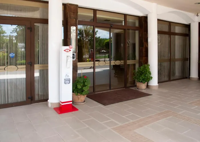 Първа Линия Хотел С Адрес К-С Реджина Маре Царево Хотел 3*