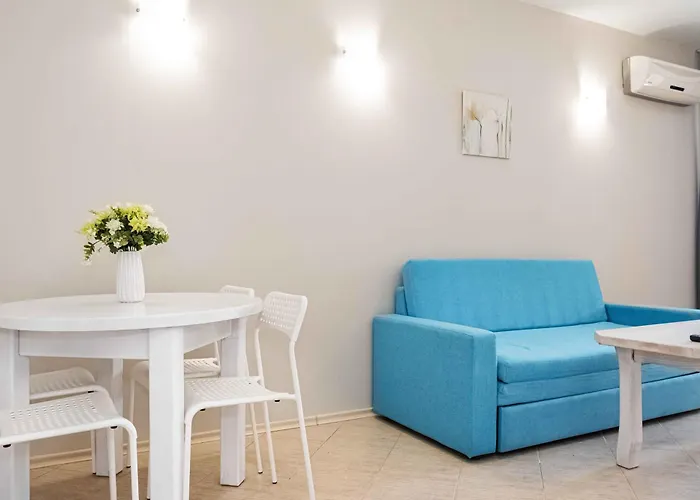 Хотел Първа Линия Хотел С Адрес К-С Реджина Маре Царево 3*