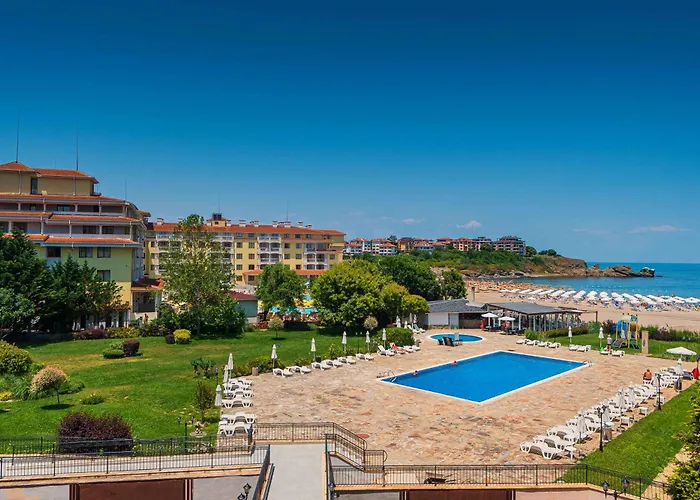 Първа Линия Хотел С Адрес К-С Реджина Маре Царево Хотел