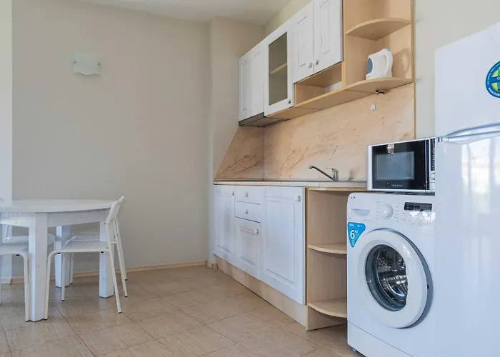 Първа Линия Хотел С Адрес К-С Реджина Маре Царево Хотел