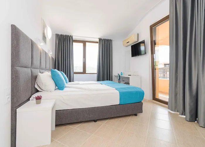 Първа Линия Хотел С Адрес К-С Реджина Маре Царево Хотел Царево