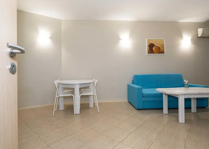 Първа Линия Хотел С Адрес К-С Реджина Маре Царево 3*