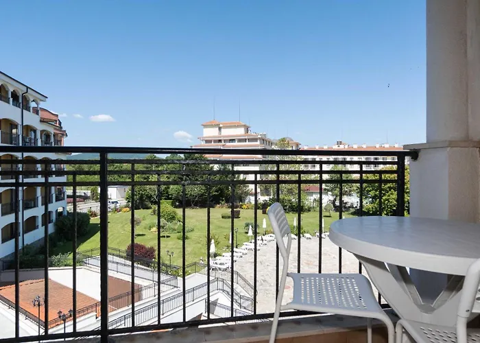 Първа Линия Хотел С Адрес К-С Реджина Маре Царево Хотел